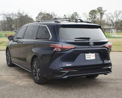 2023 Toyota Sienna XSE