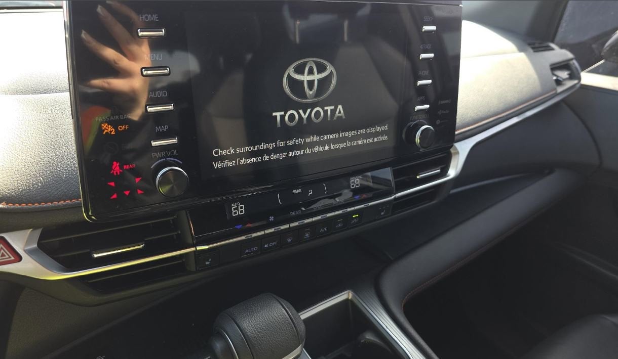 2023 Toyota Sienna XSE