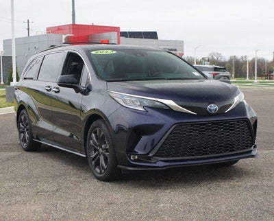 2023 Toyota Sienna XSE