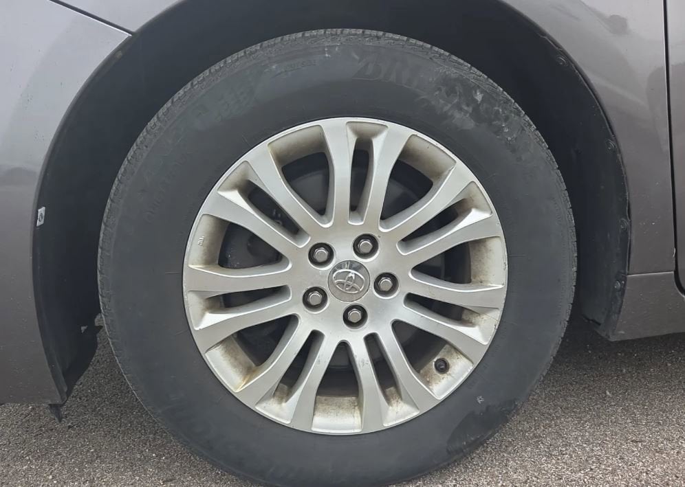 2016 Toyota Sienna XLE