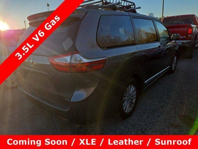 2016 Toyota Sienna XLE