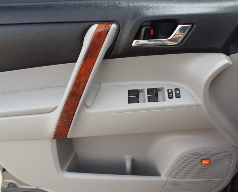 2011 Toyota Highlander Limited