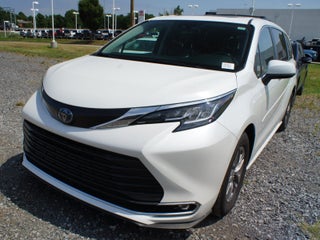 2022 Toyota Sienna XLE