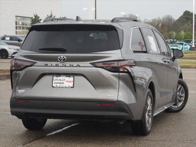 2026 Toyota Sienna XLE