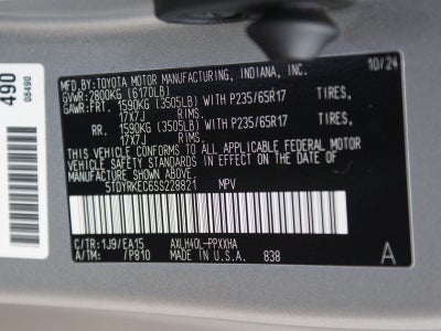 2025 Toyota Sienna XLE