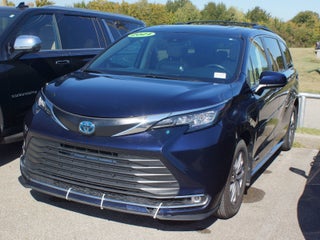 2021 Toyota Sienna XLE