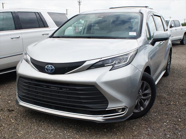 2023 Toyota Sienna XLE