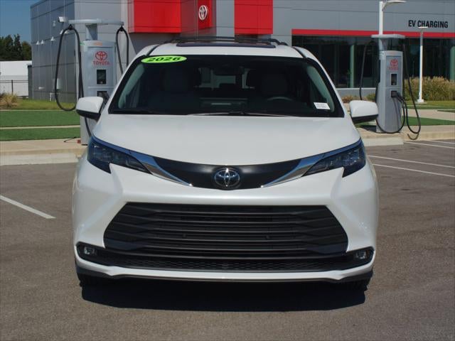 2026 Toyota Sienna XLE