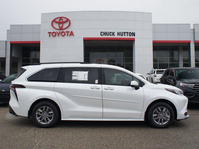 2025 Toyota Sienna XLE