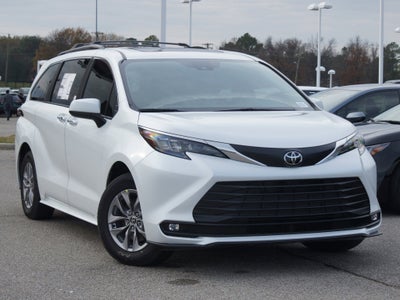 2026 Toyota Sienna XLE