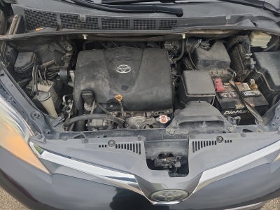 2018 Toyota Sienna XLE