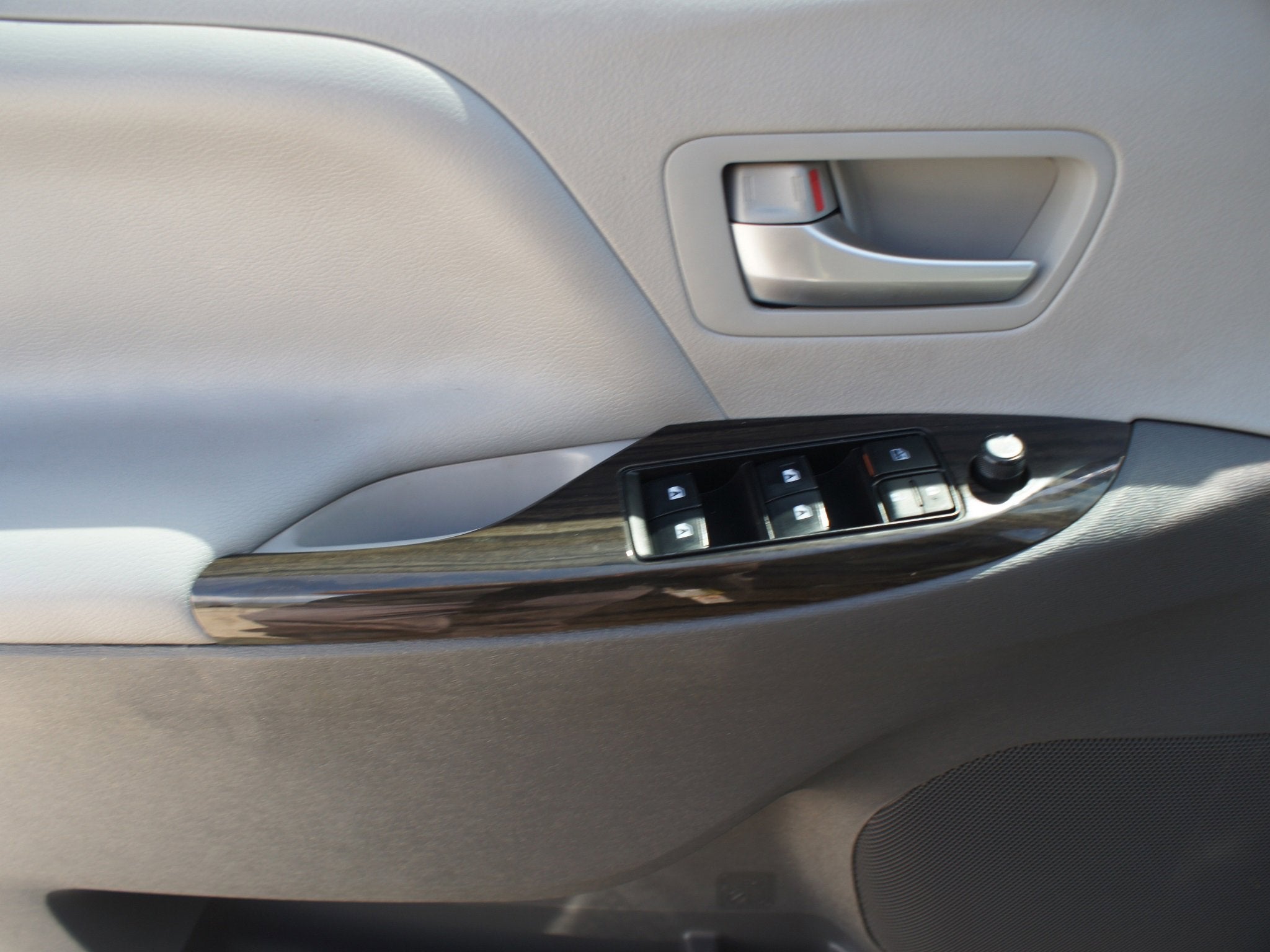 2018 Toyota Sienna XLE