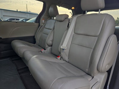 2018 Toyota Sienna XLE Premium