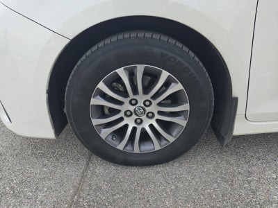 2018 Toyota Sienna XLE Premium