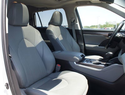 2022 Toyota Highlander Limited