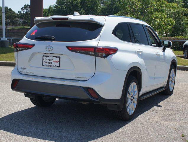 2022 Toyota Highlander Limited
