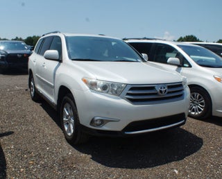 2013 Toyota Highlander SE
