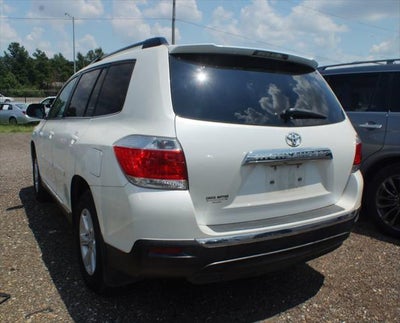 2013 Toyota Highlander SE
