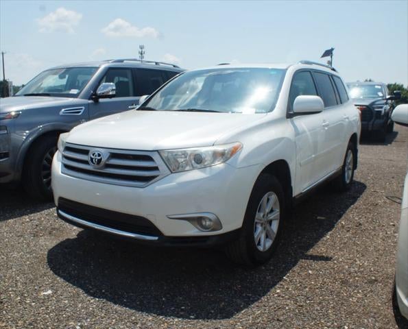 2013 Toyota Highlander SE