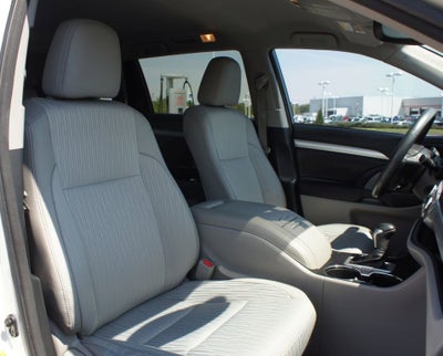 2016 Toyota Highlander LE Plus