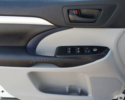 2016 Toyota Highlander LE Plus