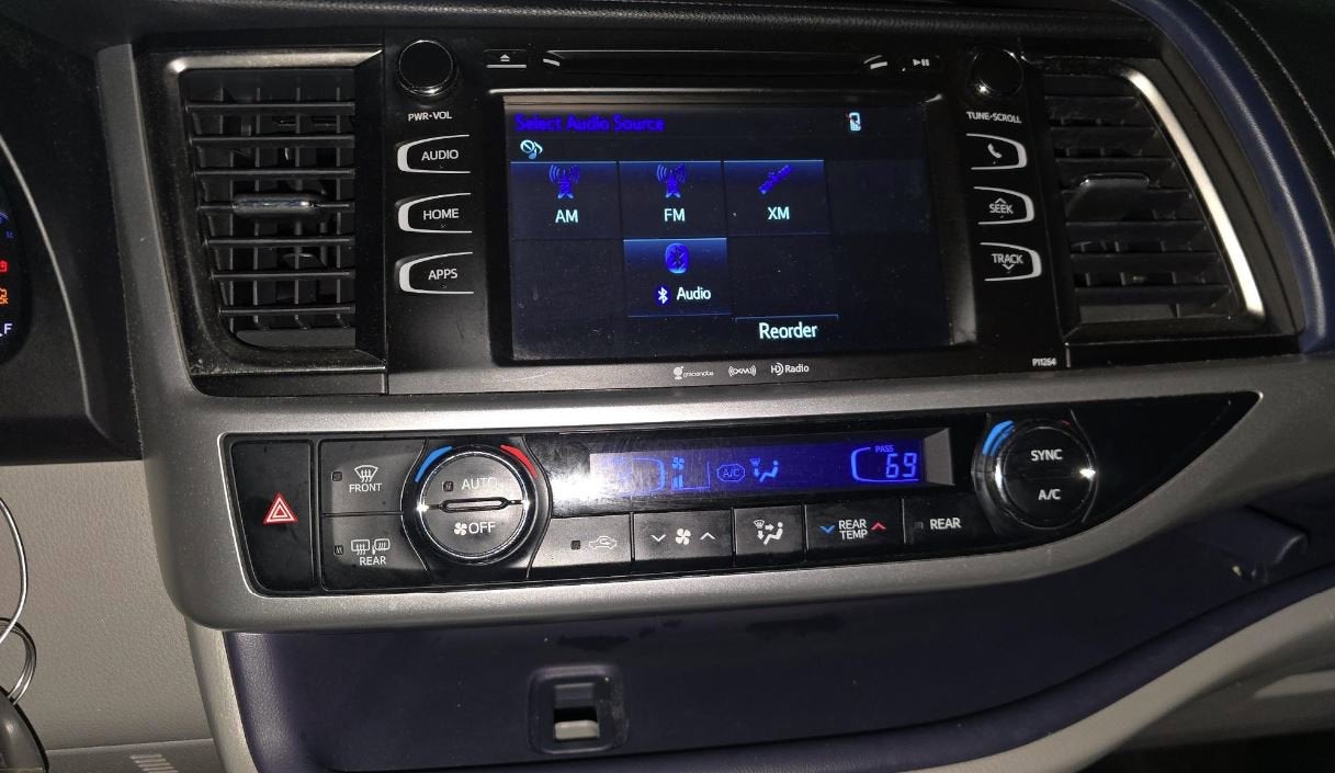 2016 Toyota Highlander LE Plus