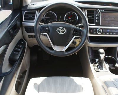 2016 Toyota Highlander LE Plus