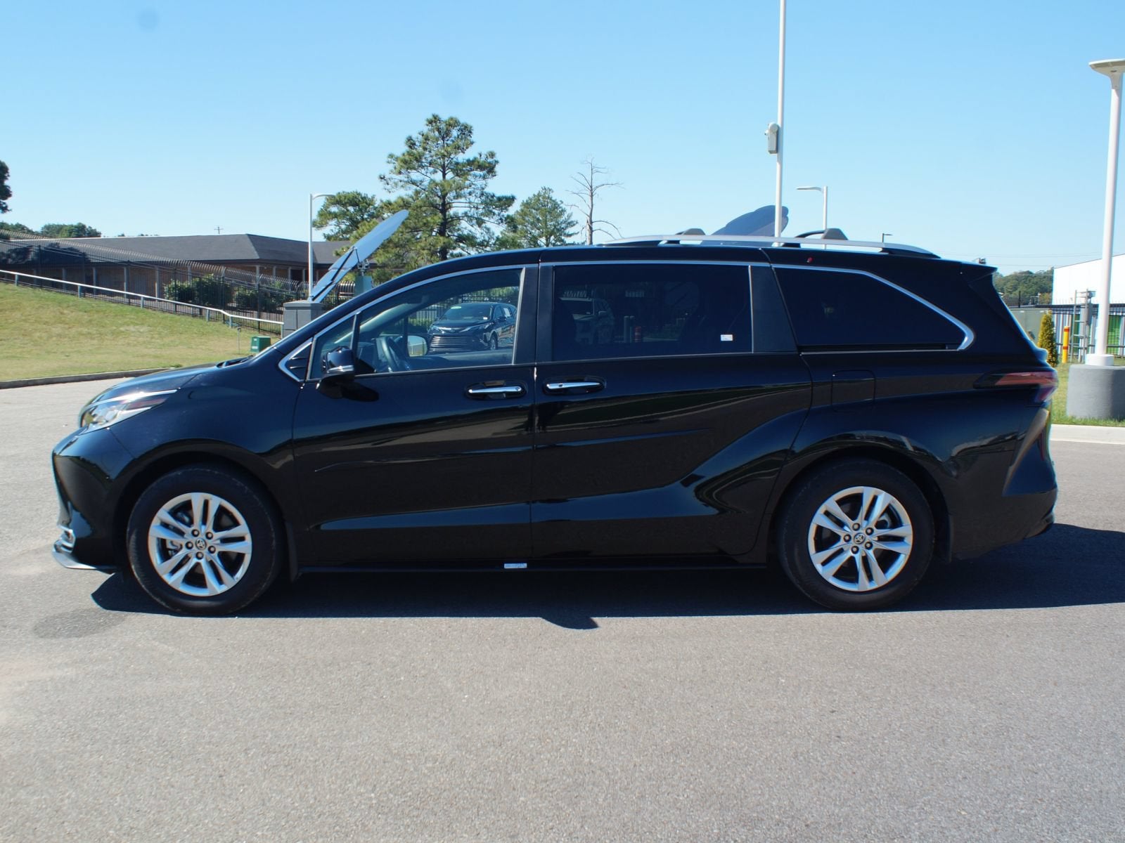 2025 Toyota Sienna Limited
