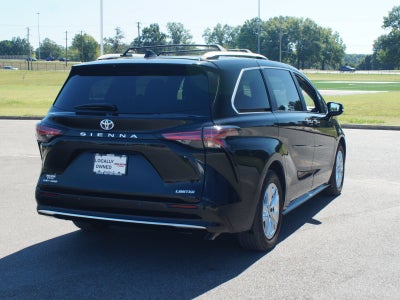 2025 Toyota Sienna Limited