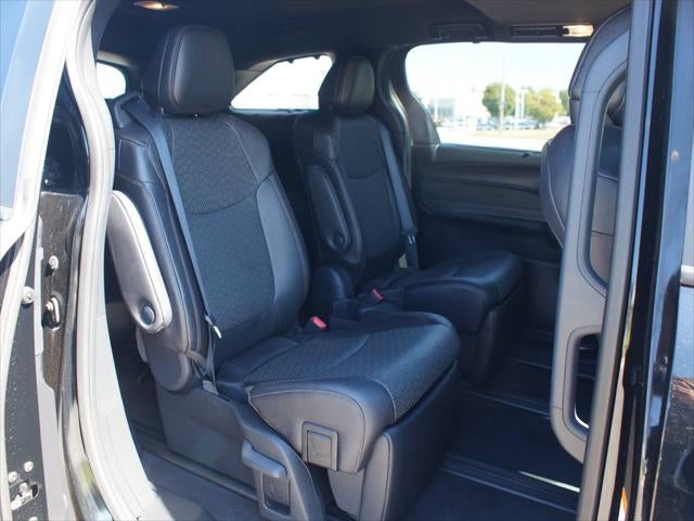2025 Toyota Sienna Limited