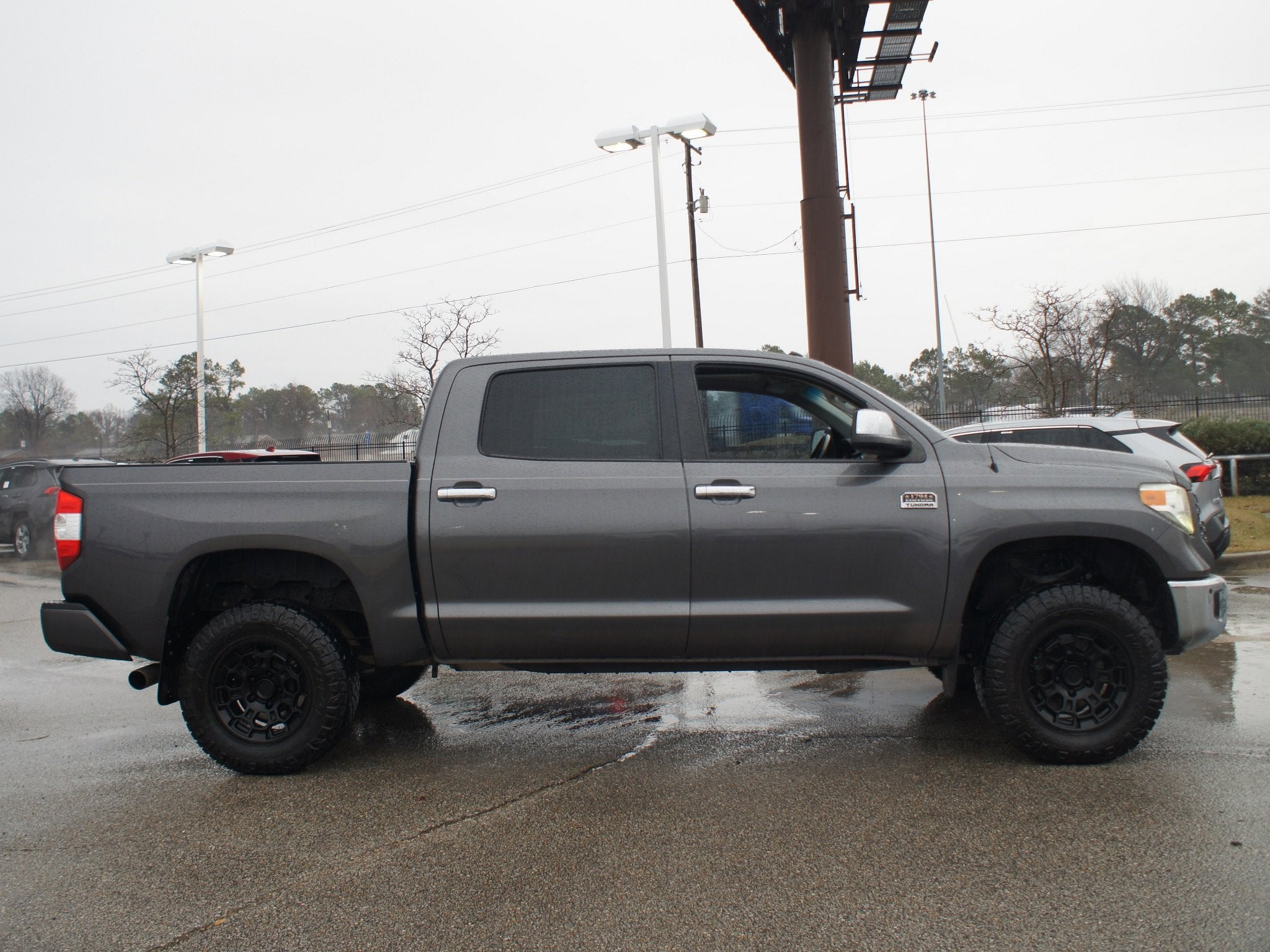 2015 Toyota Tundra 4WD Truck 1794