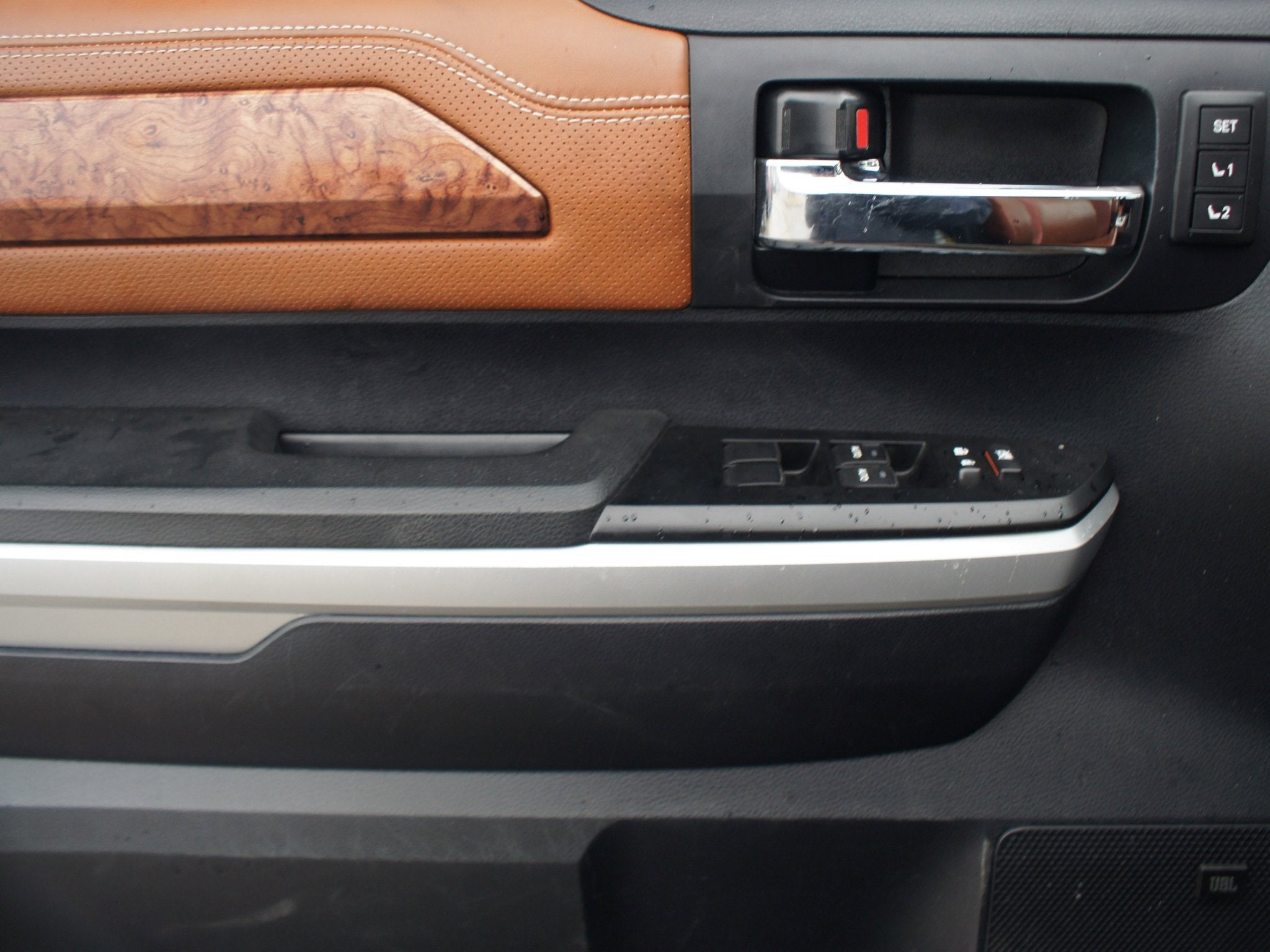 2015 Toyota Tundra 4WD Truck 1794