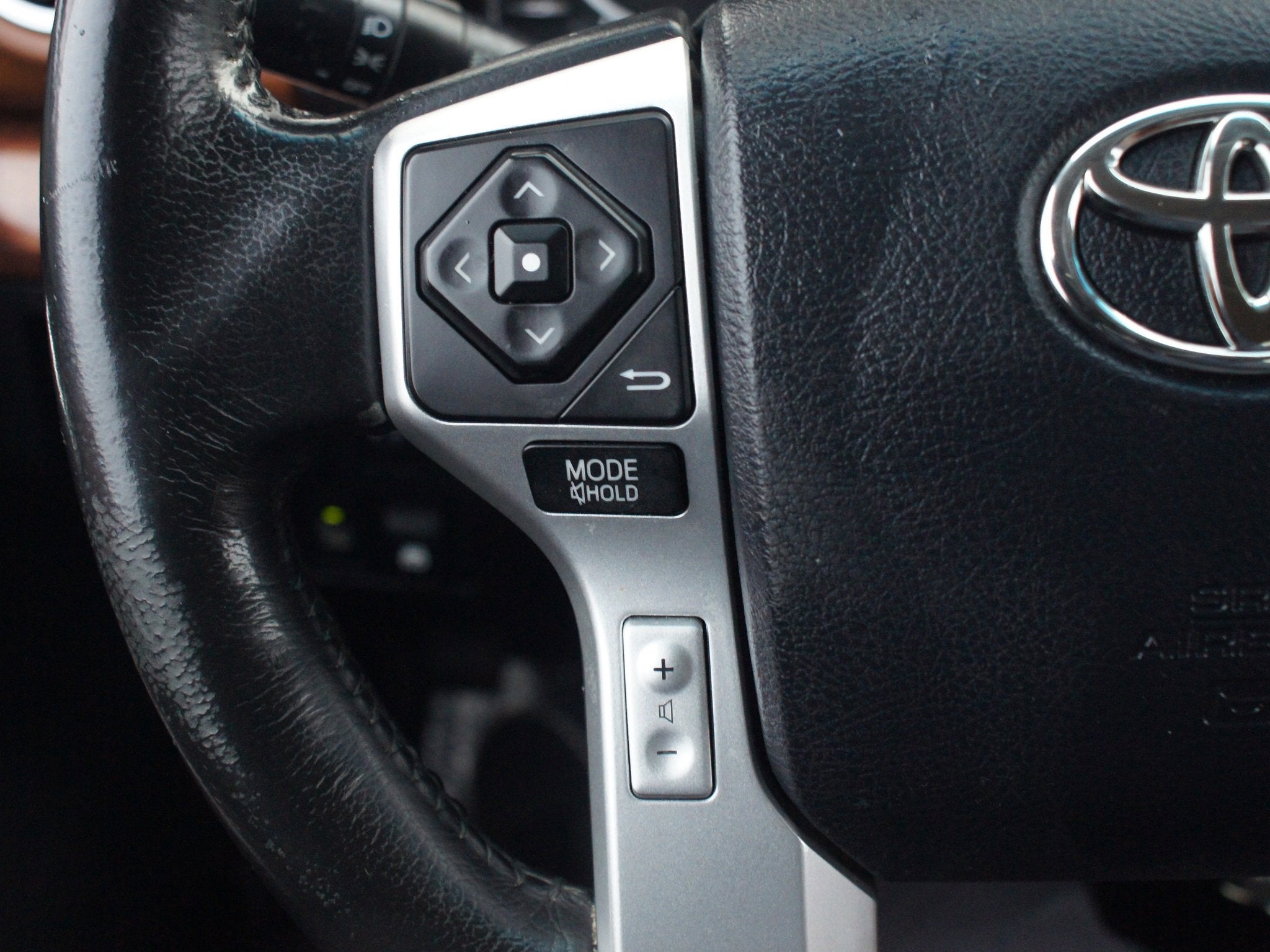 2015 Toyota Tundra 4WD Truck 1794