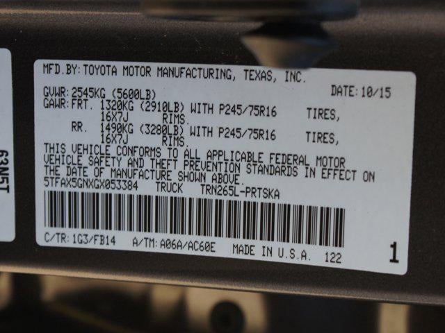 2016 Toyota Tacoma SR