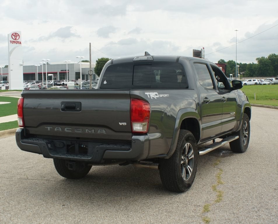 2017 Toyota Tacoma TRD Sport