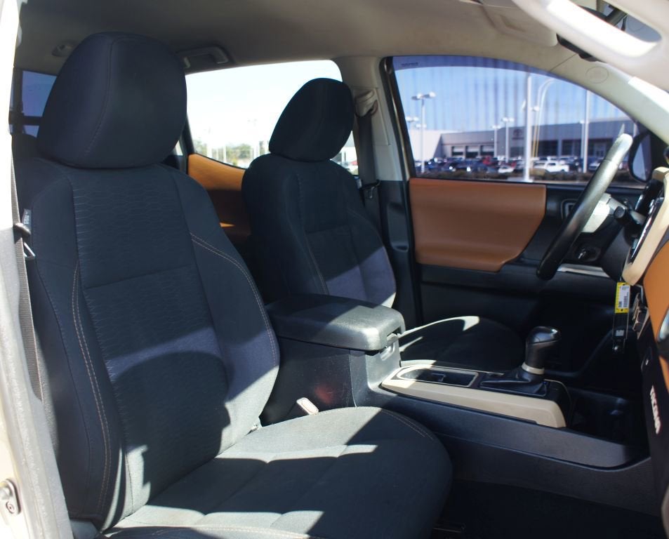 2017 Toyota Tacoma SR5