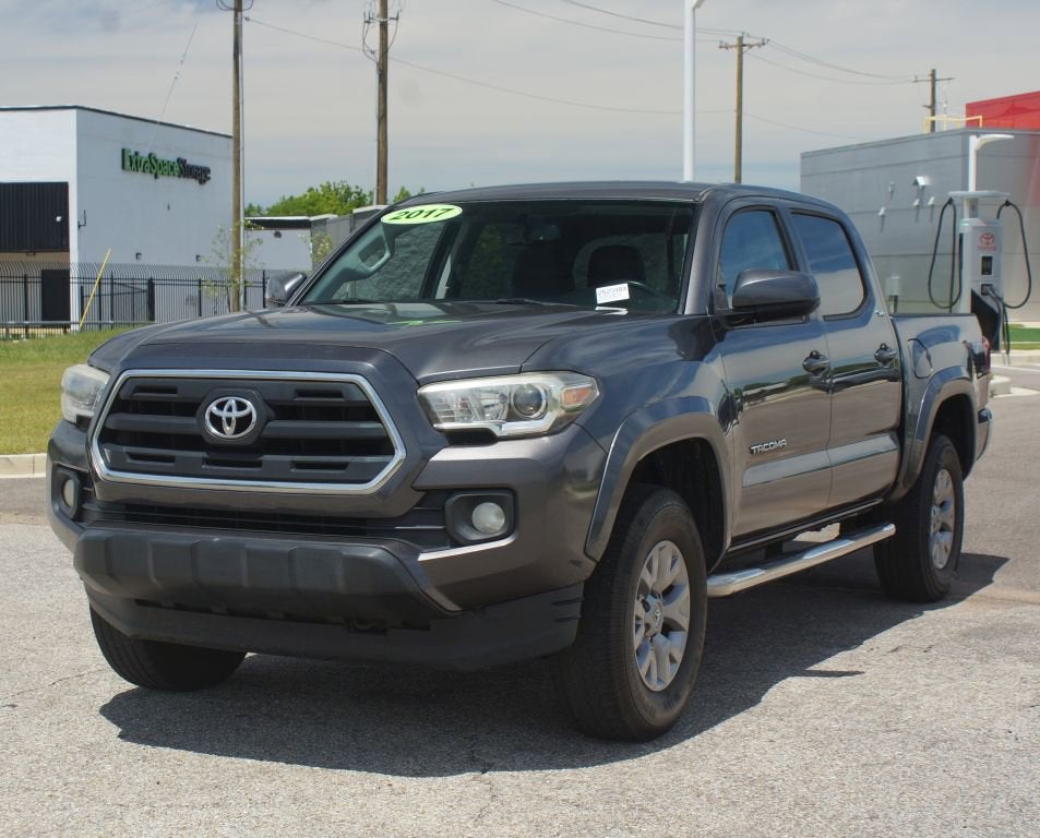 2017 Toyota Tacoma SR5