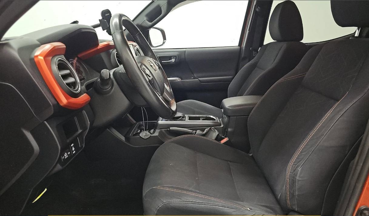 2016 Toyota Tacoma TRD Sport