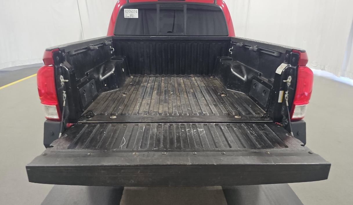 2016 Toyota Tacoma SR5