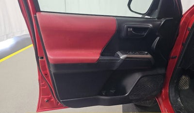2016 Toyota Tacoma SR5