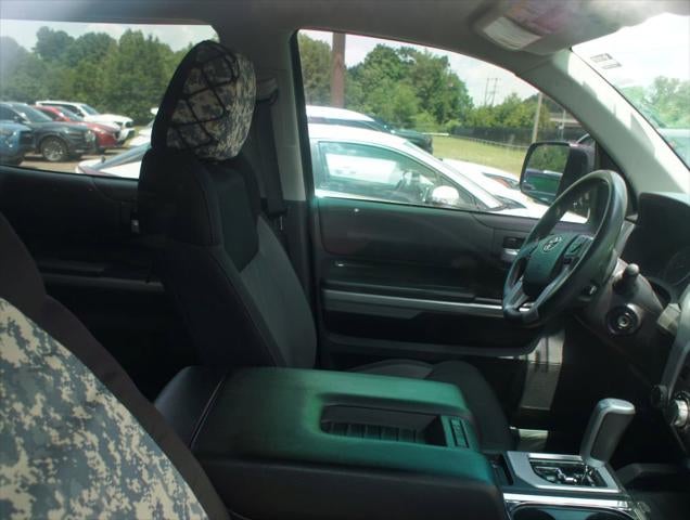 2017 Toyota Tundra 4WD SR5