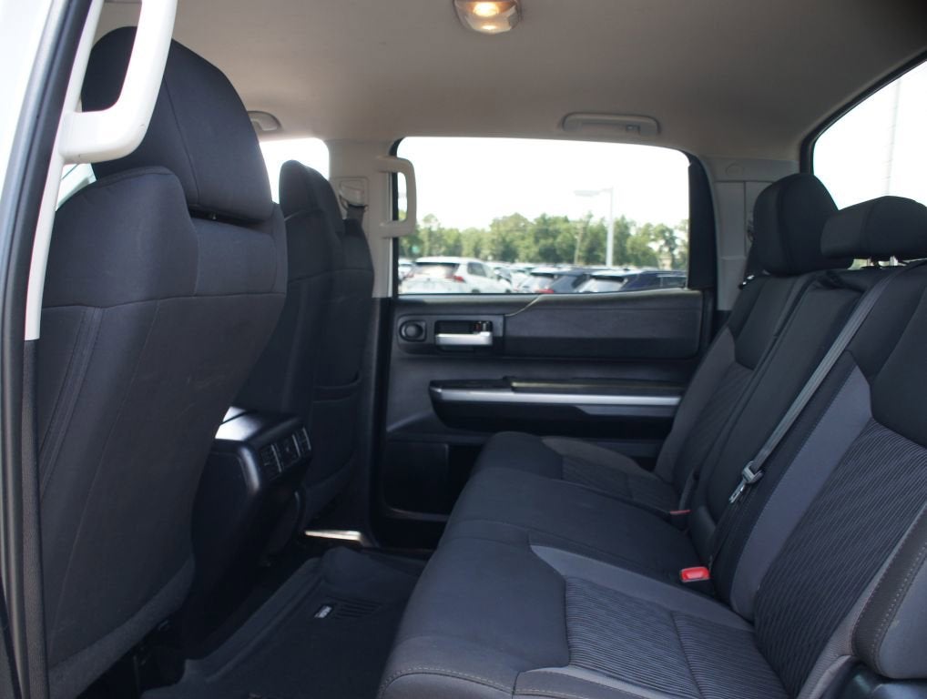 2017 Toyota Tundra 4WD SR5