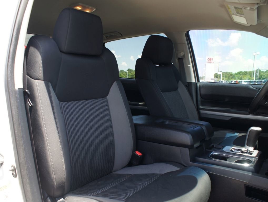 2017 Toyota Tundra 4WD SR5