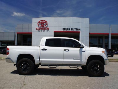 2017 Toyota Tundra 4WD SR5