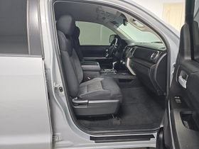 2020 Toyota Tundra 4WD SR5