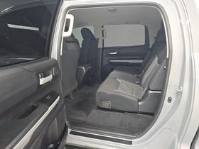 2020 Toyota Tundra 4WD SR5
