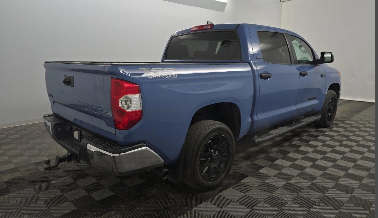 2021 Toyota Tundra 4WD SR5