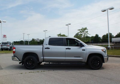 2020 Toyota Tundra 4WD SR5