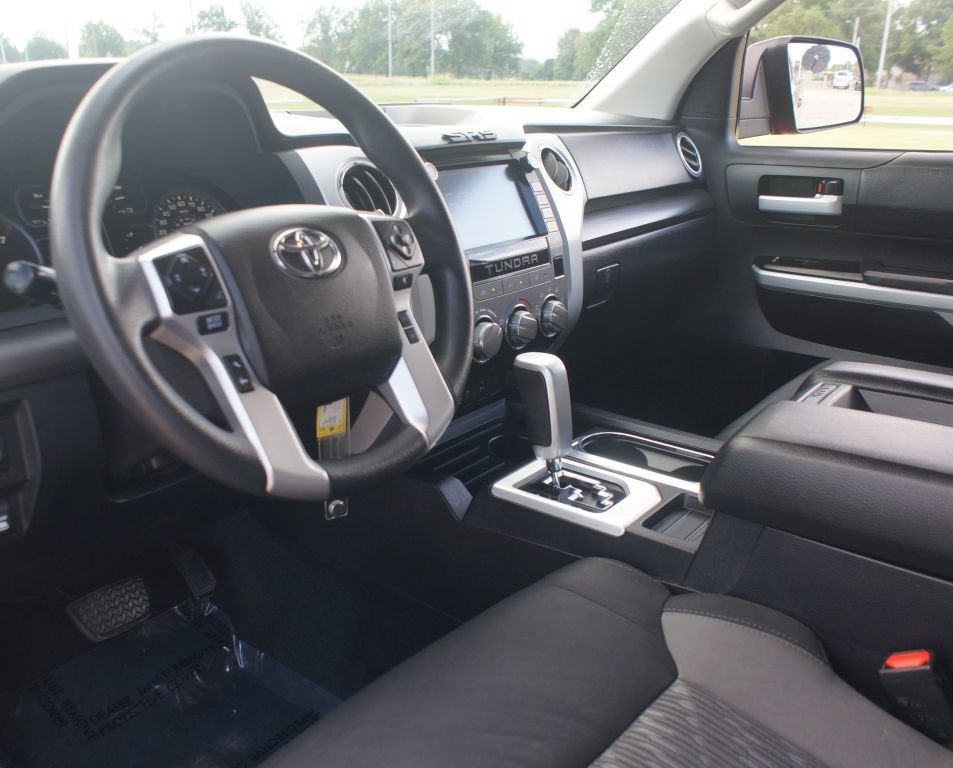2021 Toyota Tundra 4WD SR5
