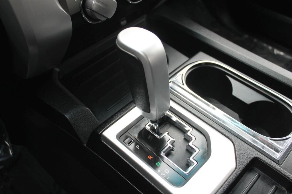 2016 Toyota Tundra 2WD Truck SR5